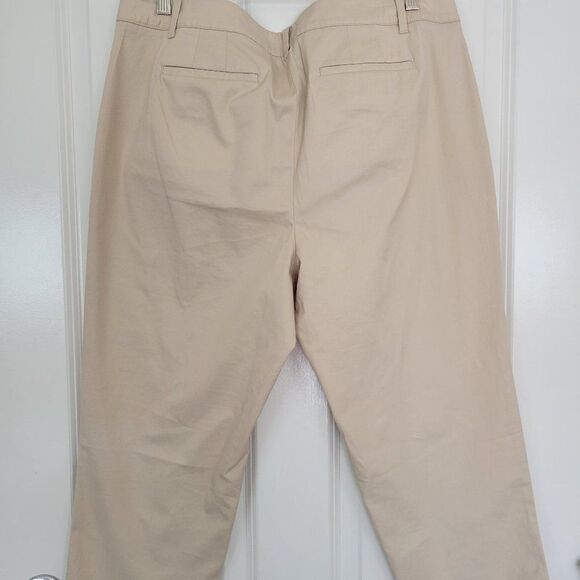 Talbots  Cropped Pants  Beige Bridge size 16p - Picture 5 of 10
